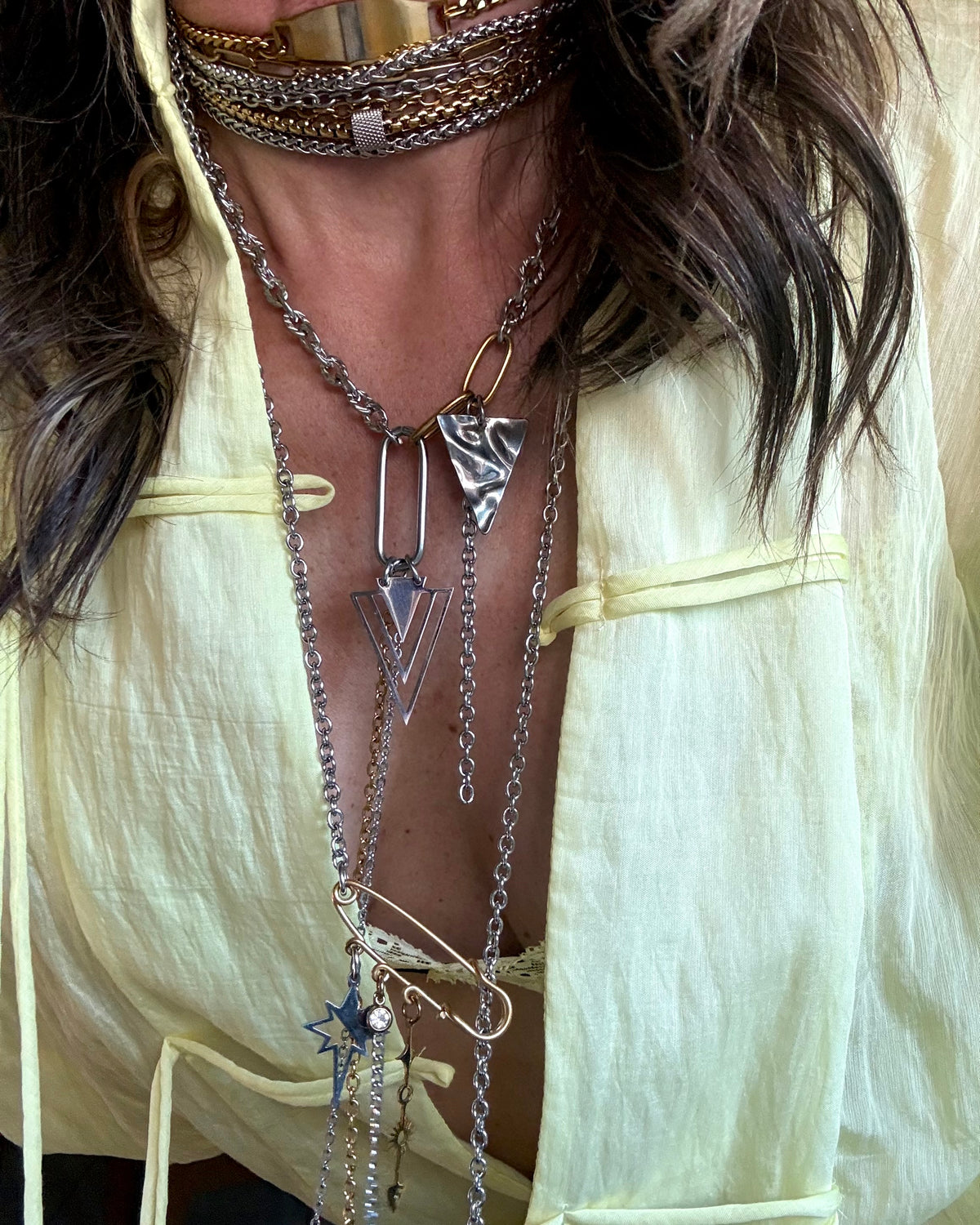 SIX CHAINS CHOKER - BRACELET