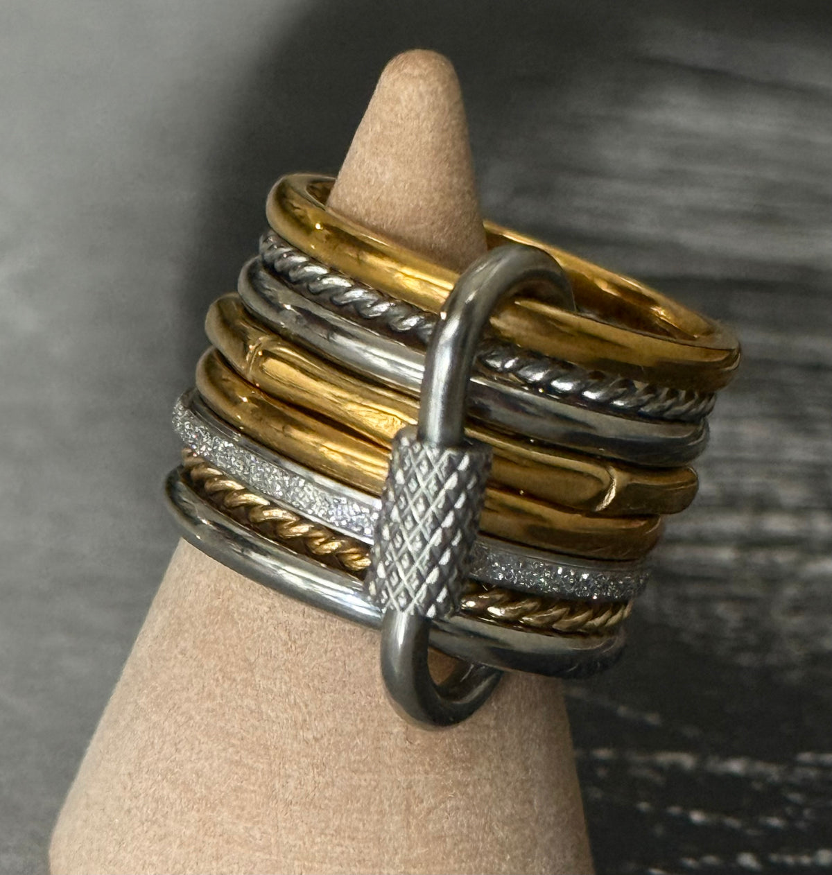 TWIST SET RING (SIZE 7)