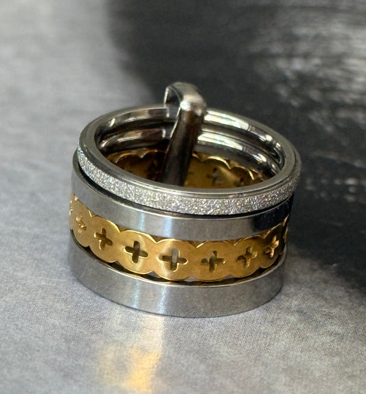 CHEVALIER SILVER QUARTER RING (Size 5)