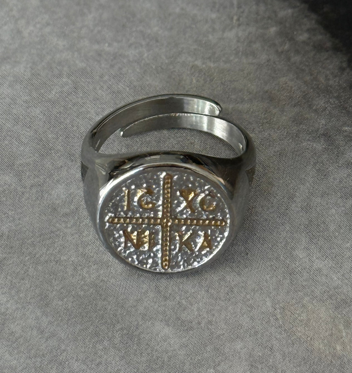 CHEVALIER CROSSOVER RING