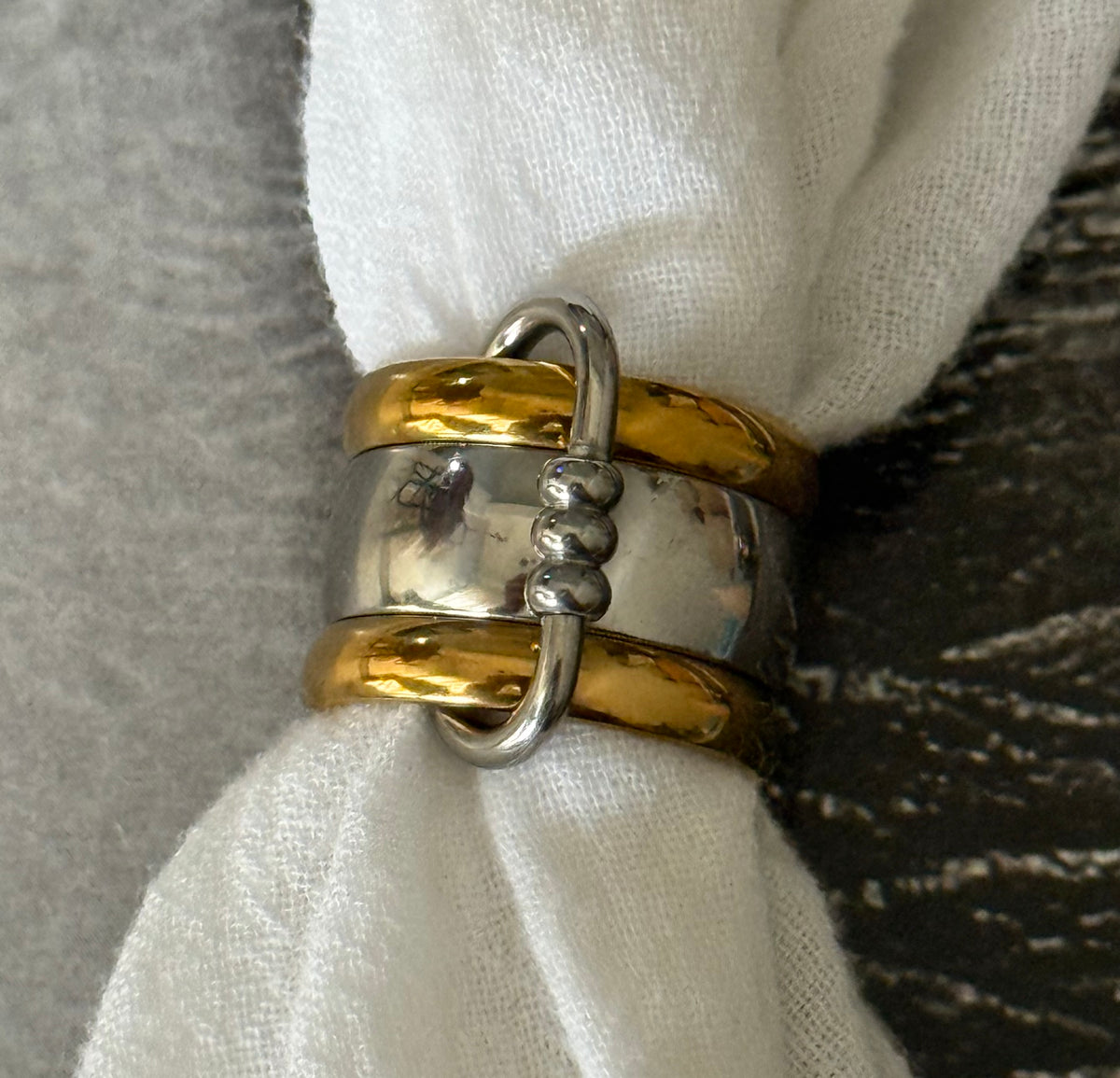 TRILINK RING (SIZE 7 & 8)