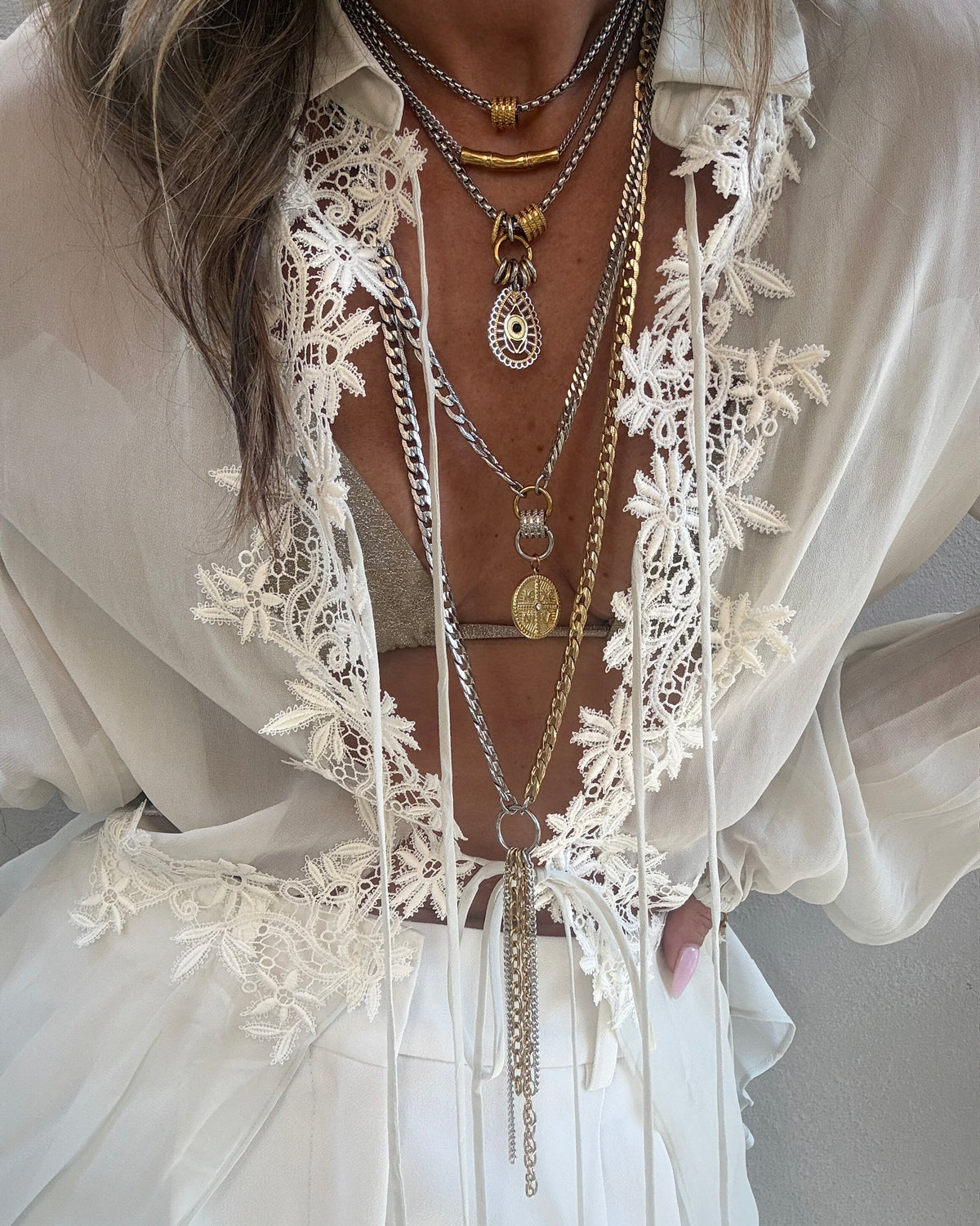 THE ATTITUDE NECKLACE