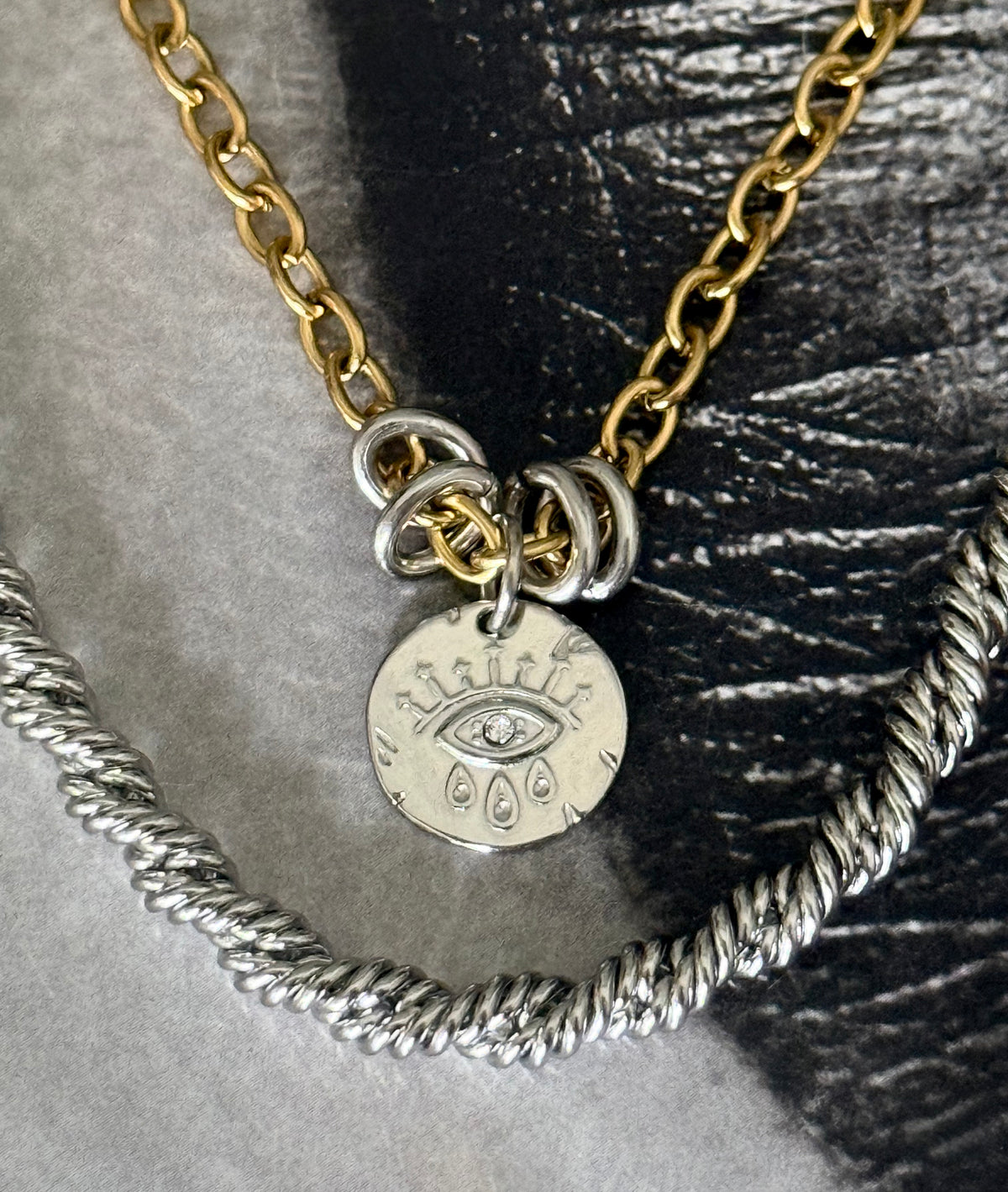 TWISTED DUO NECKLACE