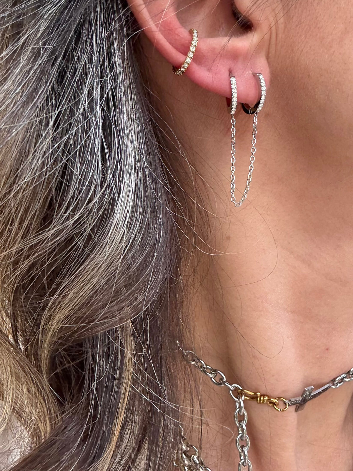 CRYSTAL LINK - ONE PIECE EARRING