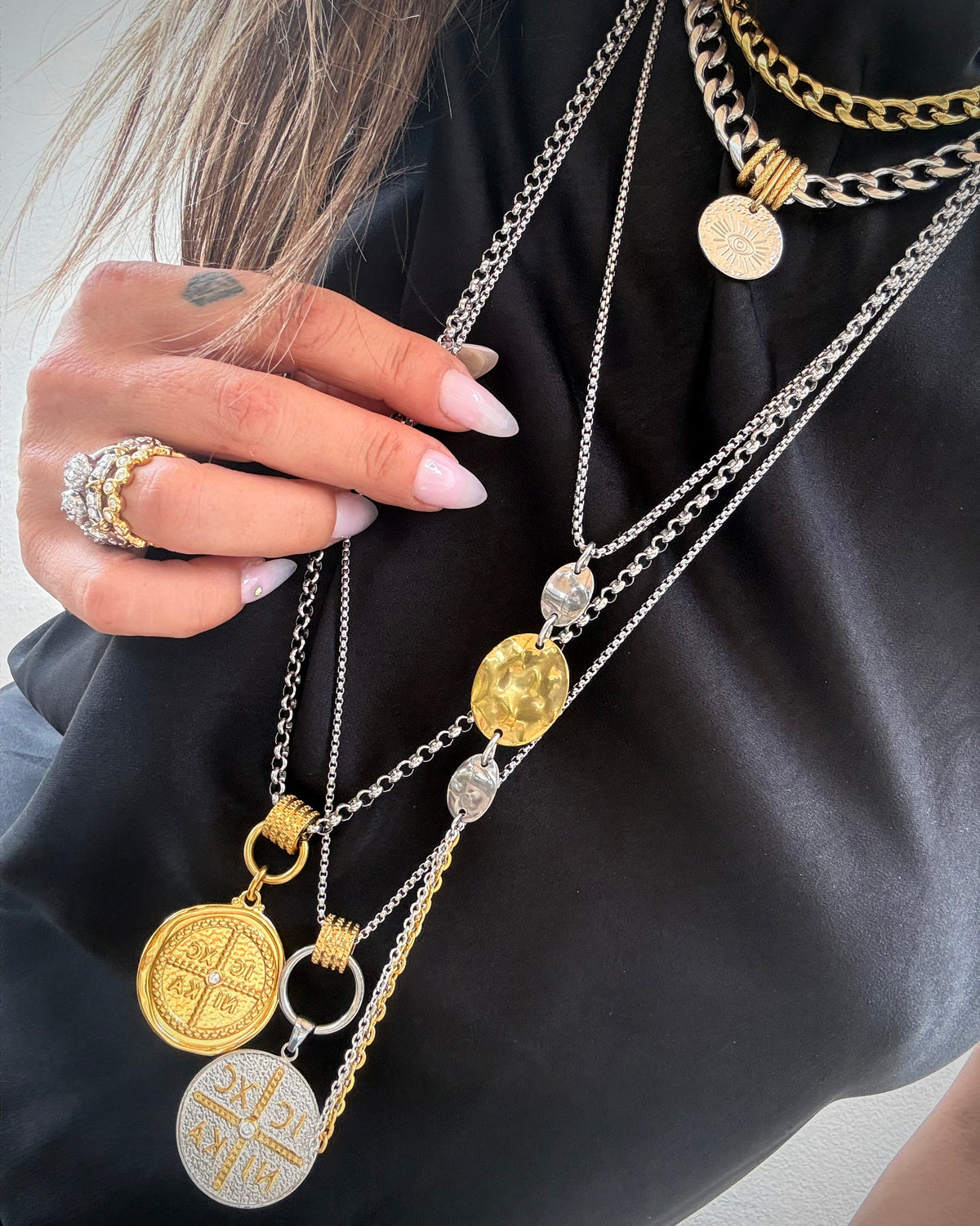 DUAL MIX NECKLACE