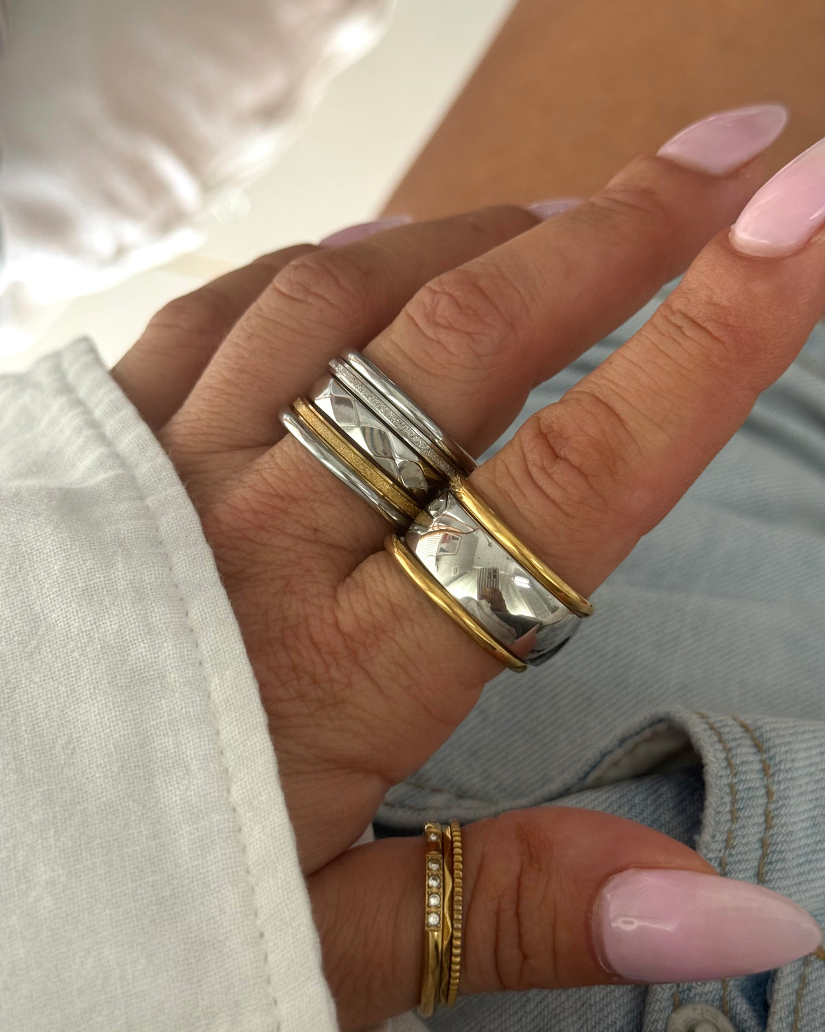 MINIMAL CONNECTION RING (SIZE 10 & 11)