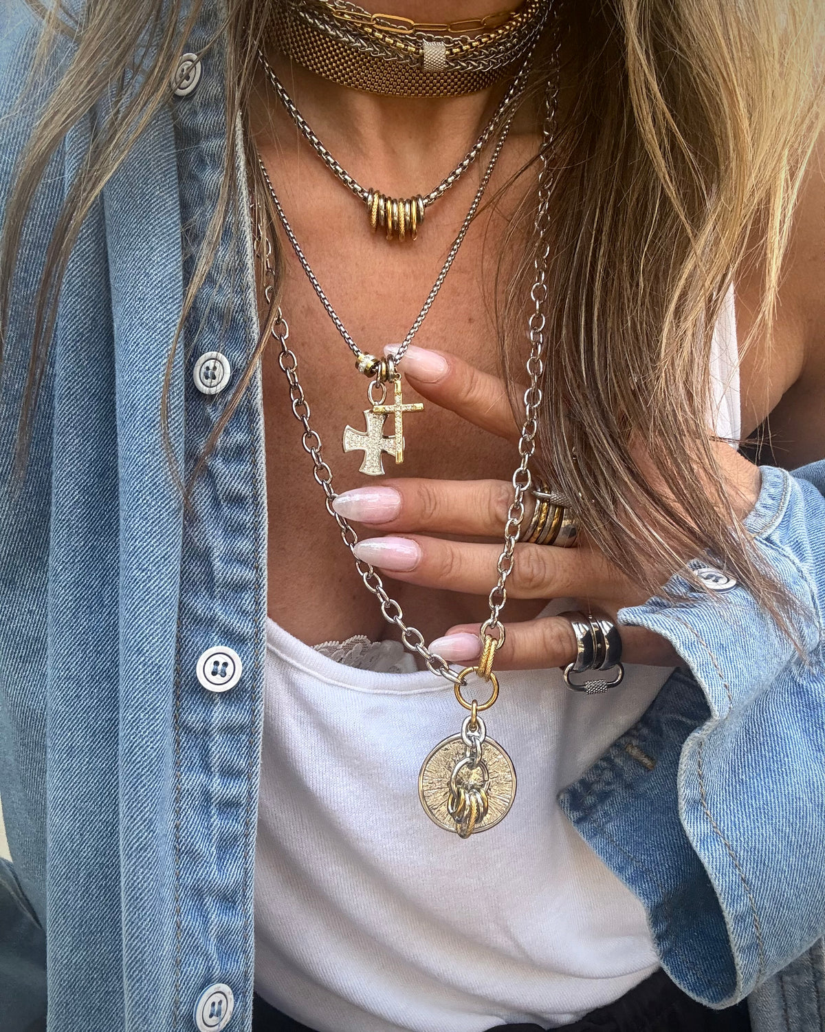 DOUBLE CROSS MIX NECKLACE