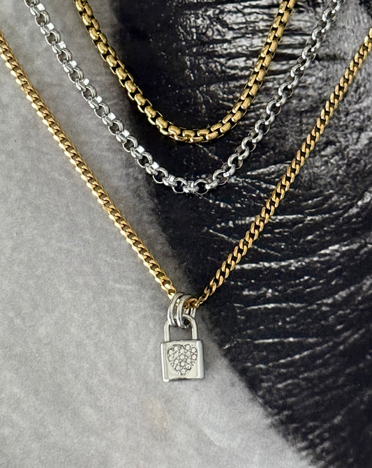TRIPLE LOCK NECKLACE