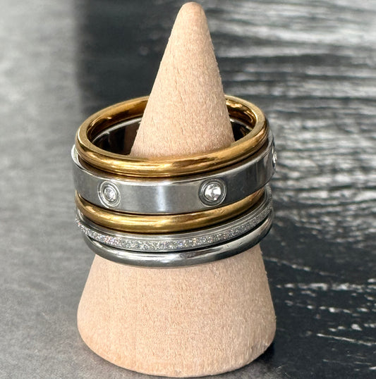 MODERN LAYERS RING (SIZE 8)