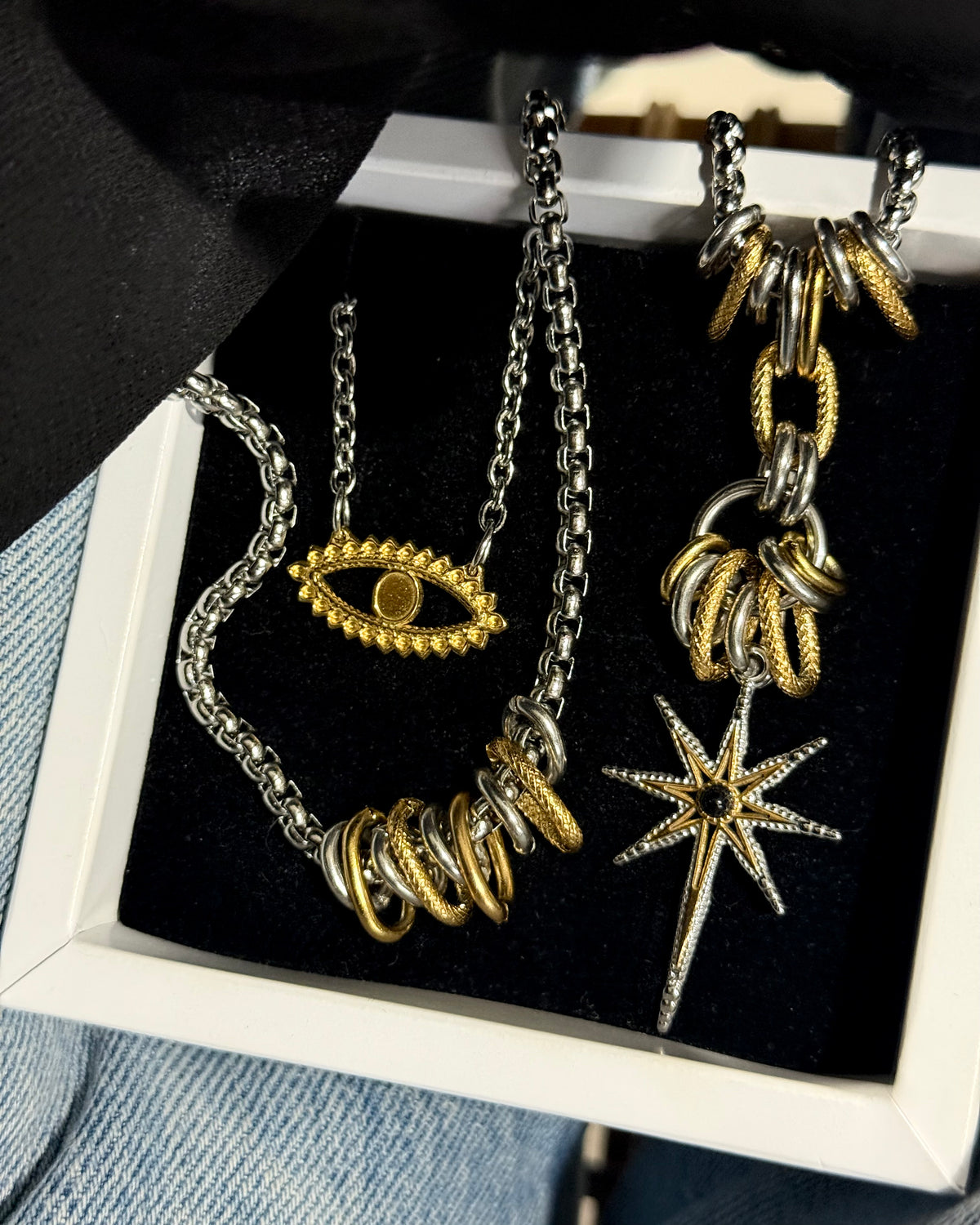 GOLDEN EYE NECKLACE