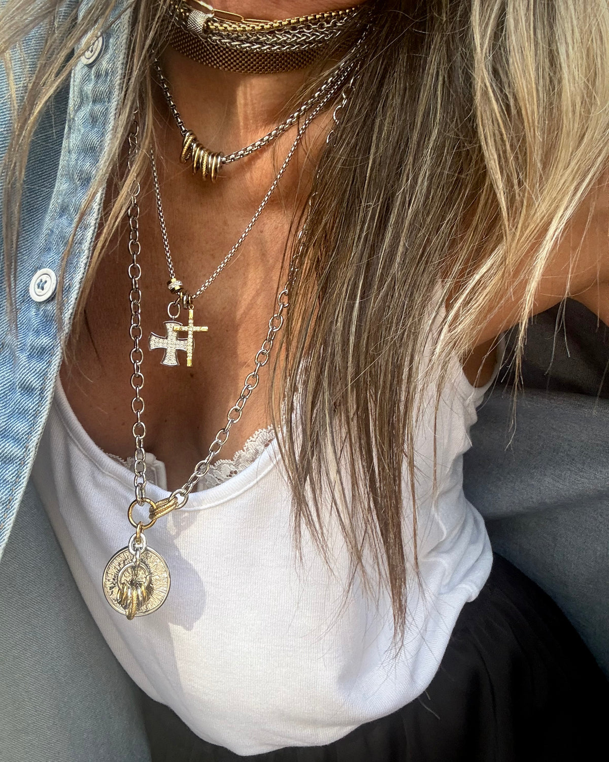 DOUBLE CROSS MIX NECKLACE