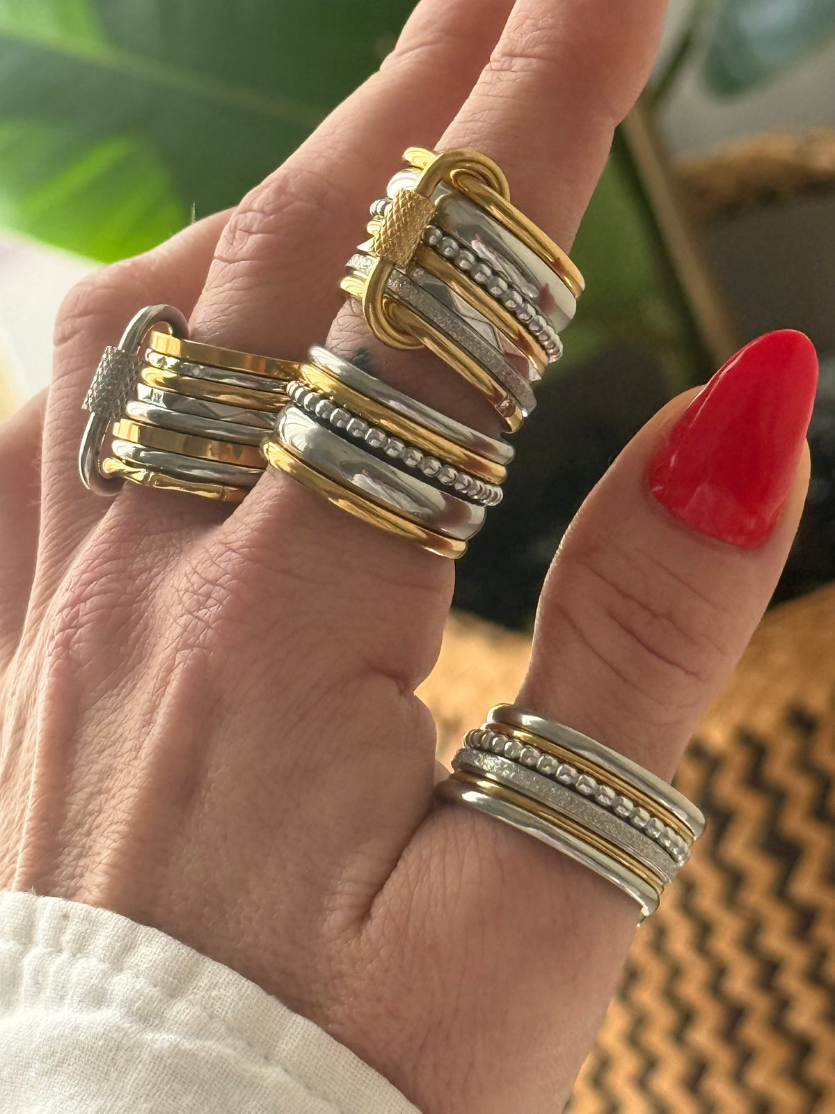 MULTI LAYERS RING (SIZE 11)