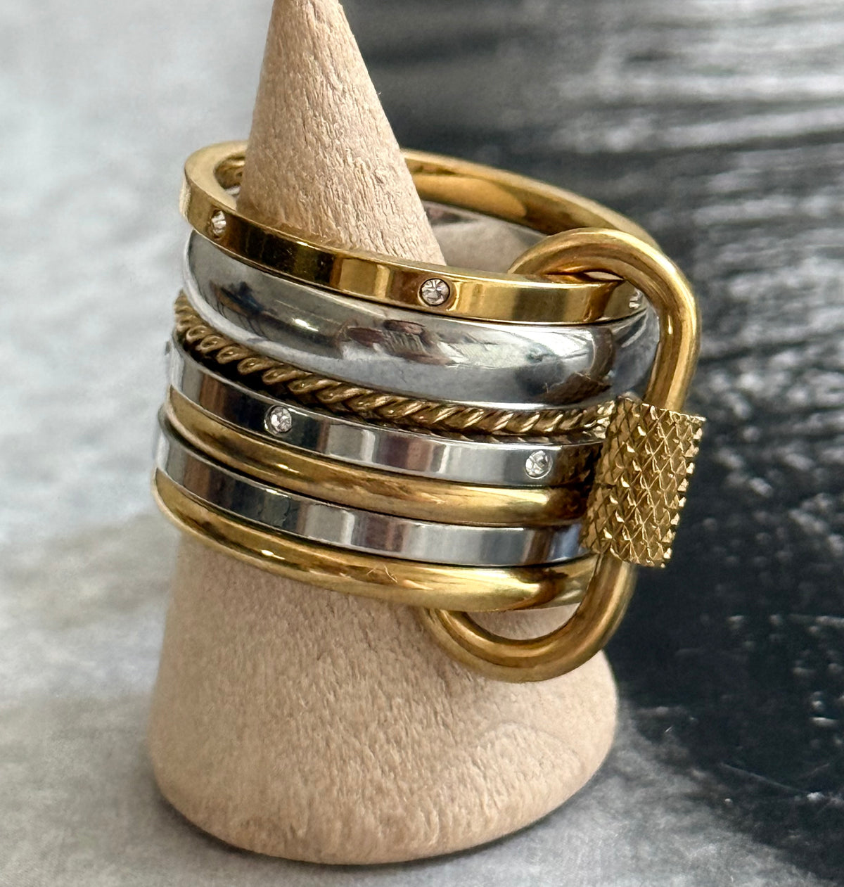 DOUBLE BOND RING (SIZE 8)