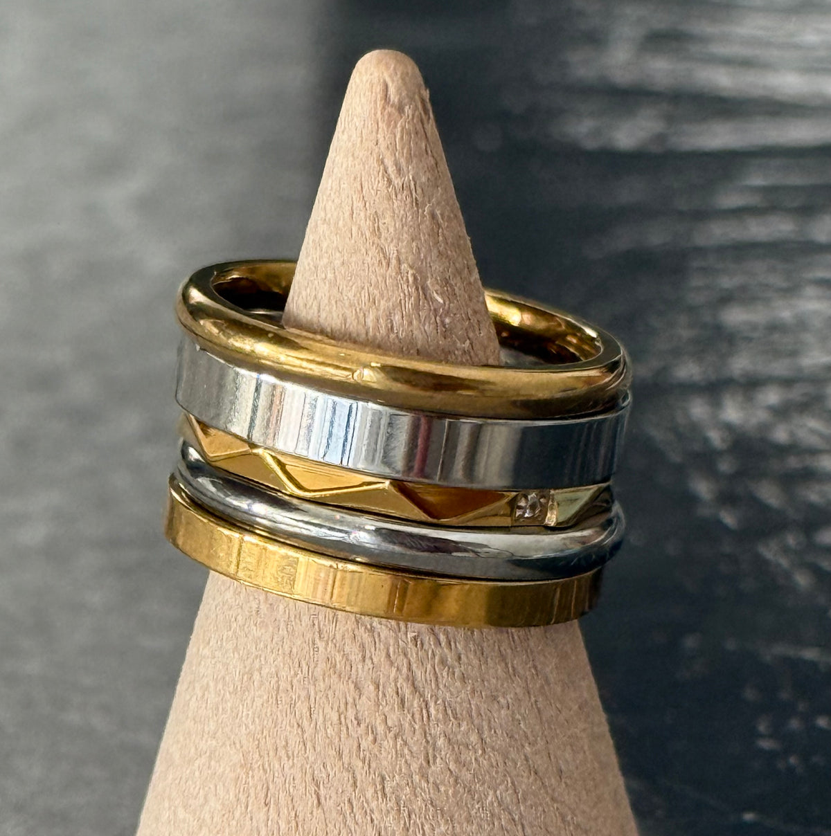 CHEVALIER URBAN RING (SIZE 5)