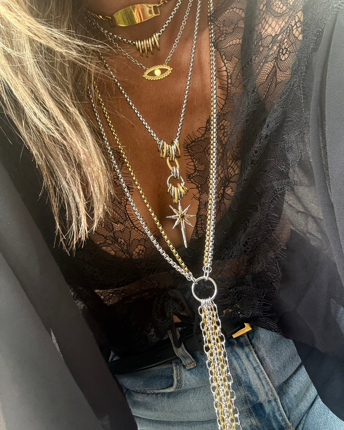 GOLDEN EYE NECKLACE