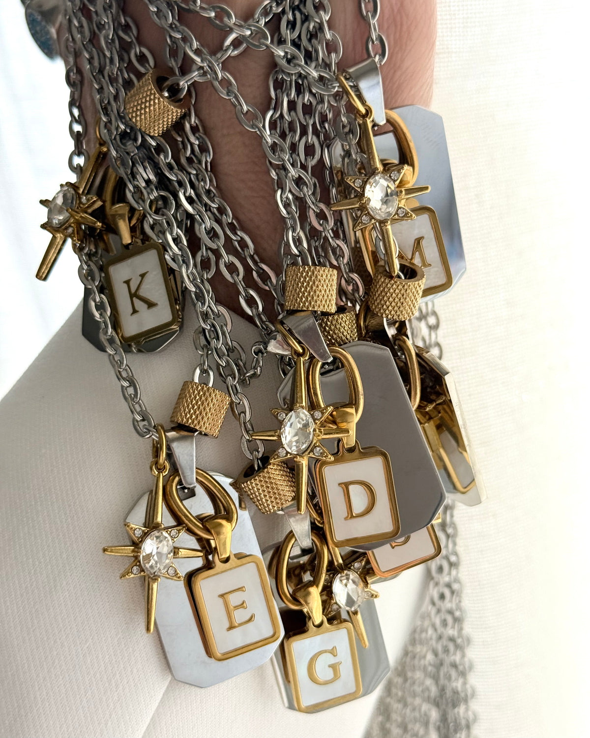 ID MONOGRAM NECKLACE