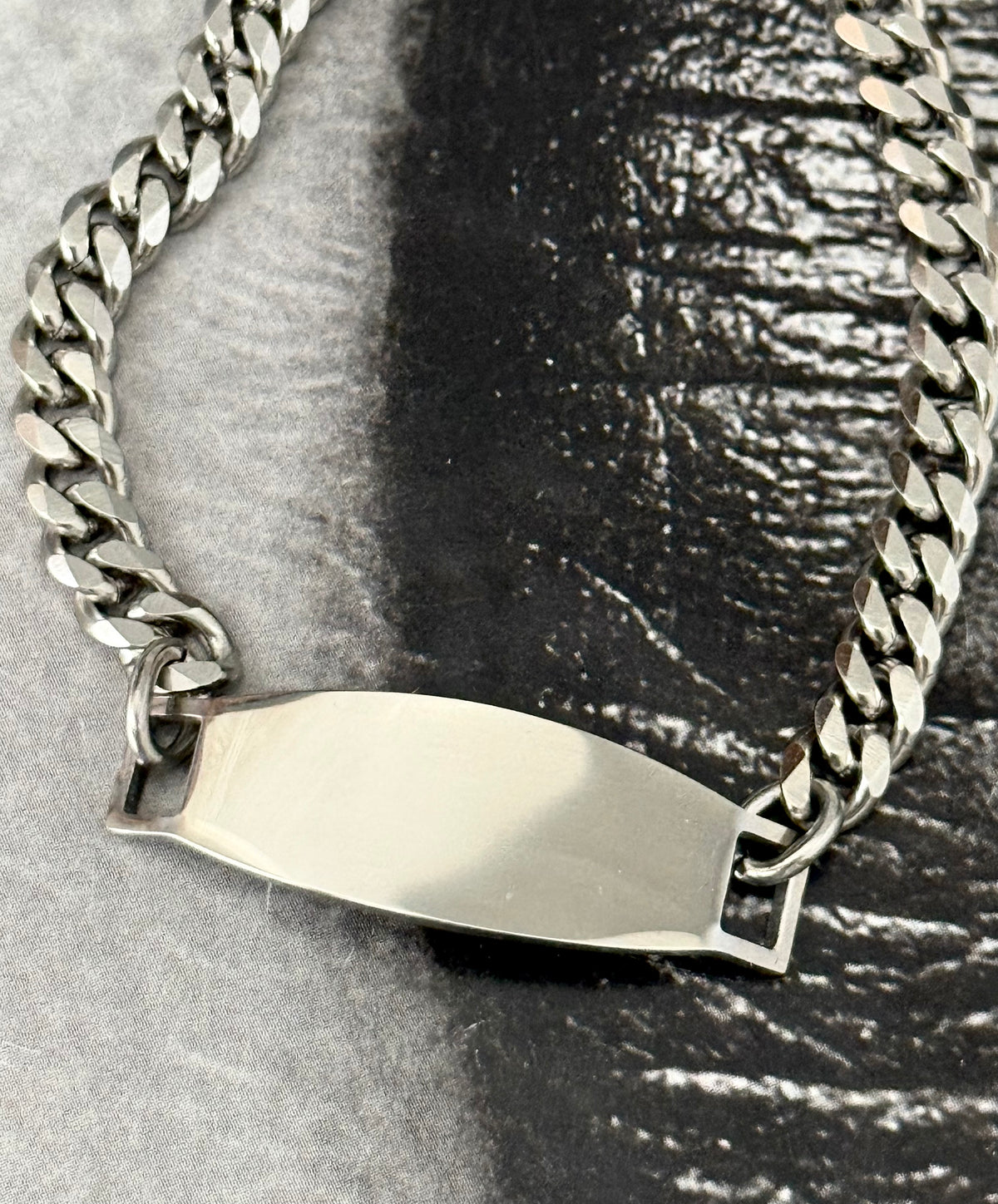 ID SILVER CHOKER